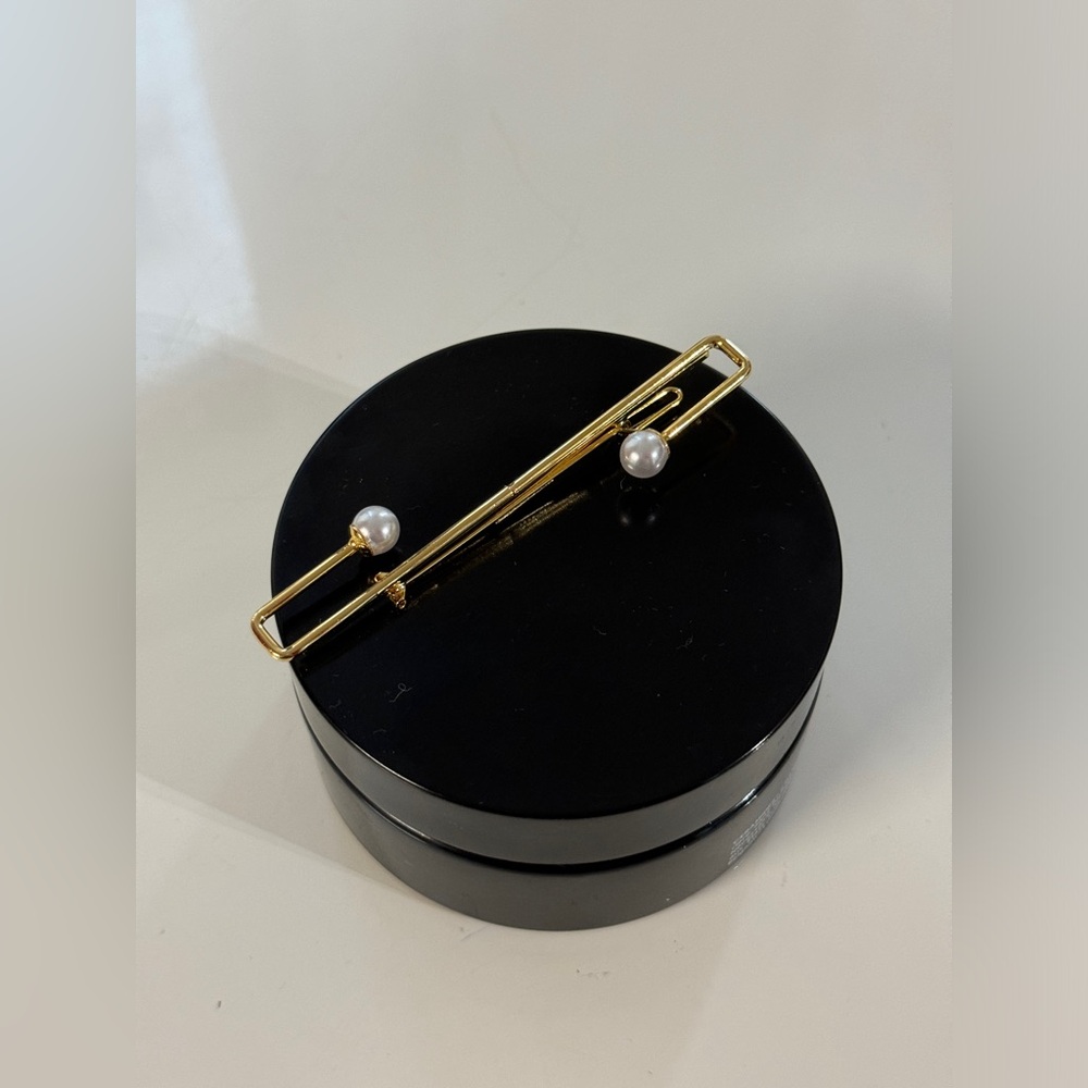 Lelet NY hair pin